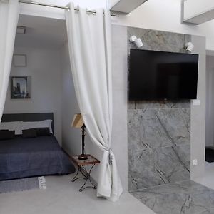 Family Studio